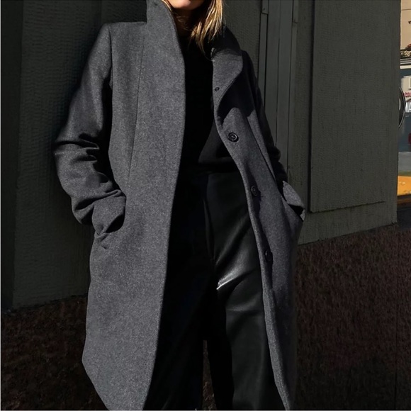 Aritzia Wilfred Cocoon Wool Cashmere Coat - Picture 2 of 12